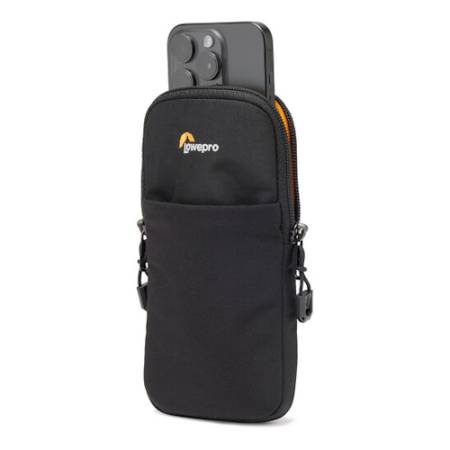 Lowepro ProTactic CS Phone Pouch III - etui, futerał na telefon_Przykład zastosowania_2
